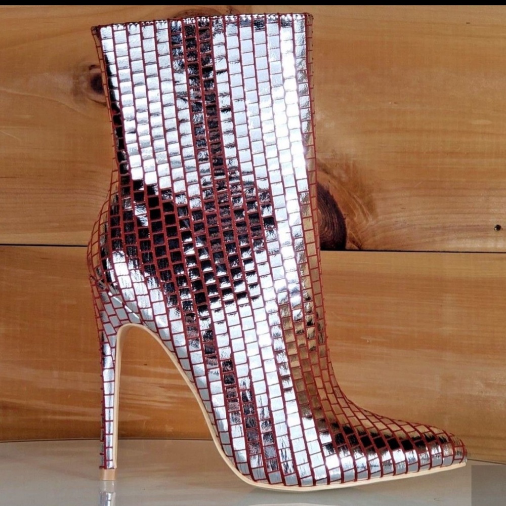 SILVER METALLIC POINTED TOE 5" HEEL ANKLE BOOT